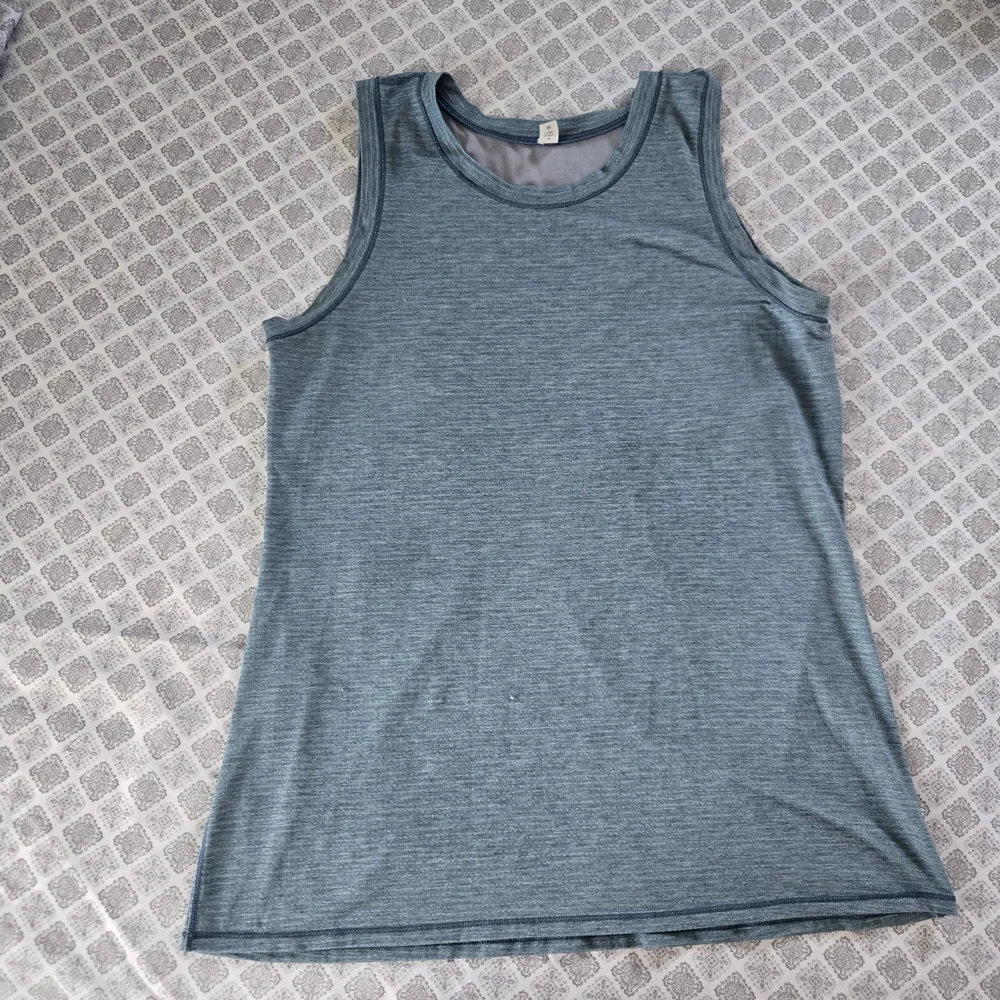 lululemon athletica tee or breathable